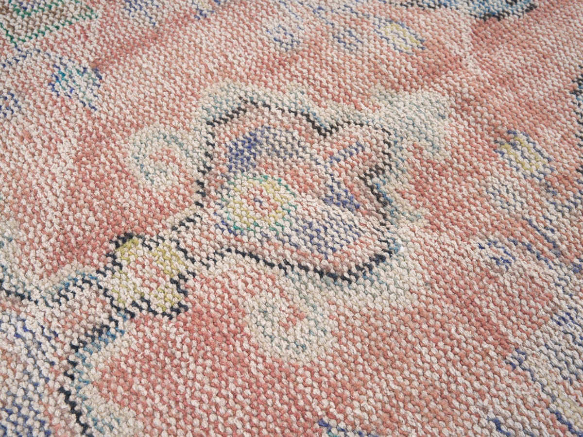 8583, Turkish Manisa Area Rug