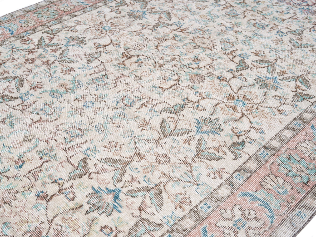 8634, Turkish Isparta Area Rug