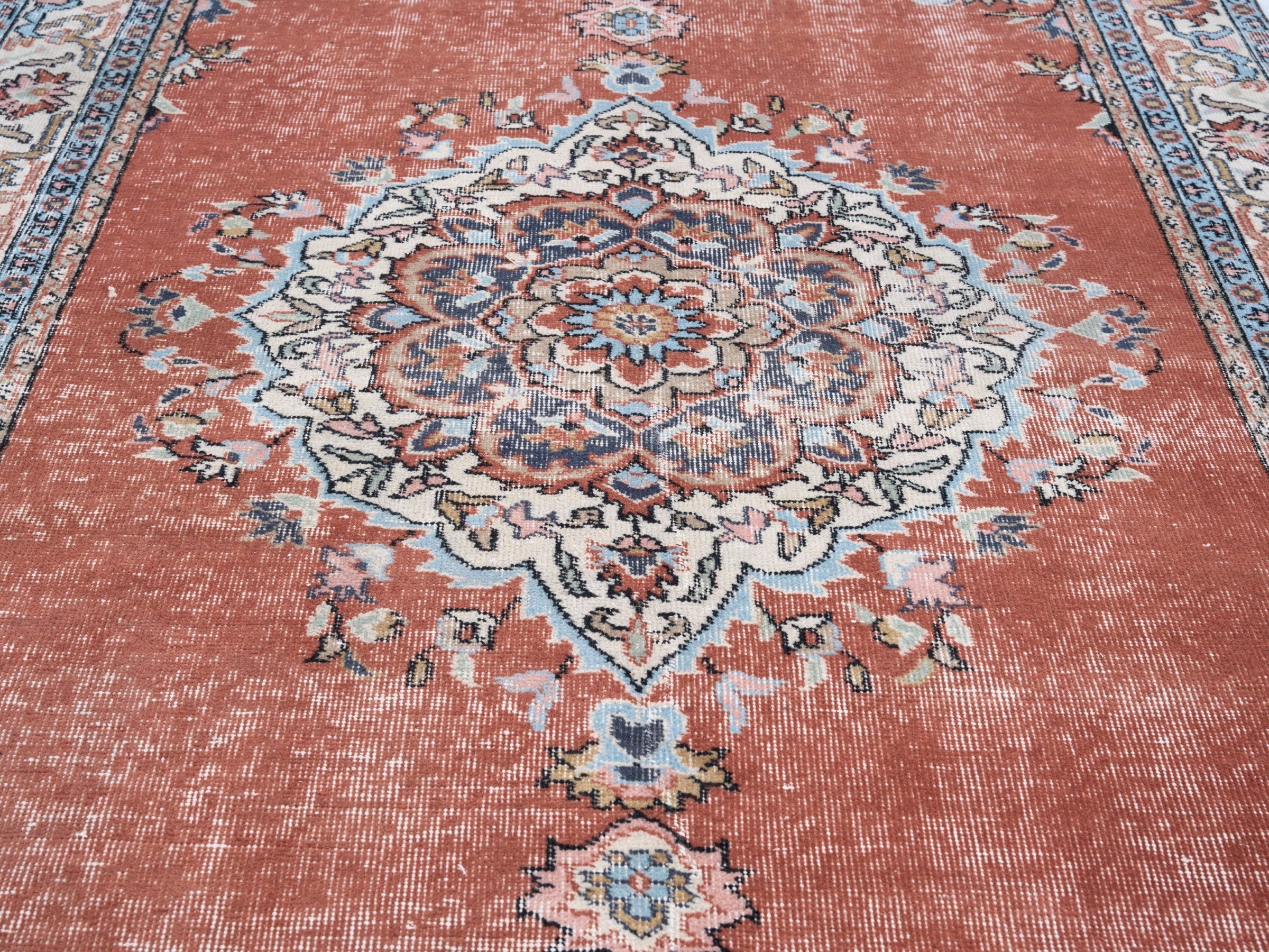 Turkish Isparta area rug in terracotta and off-white, view 4 of 10