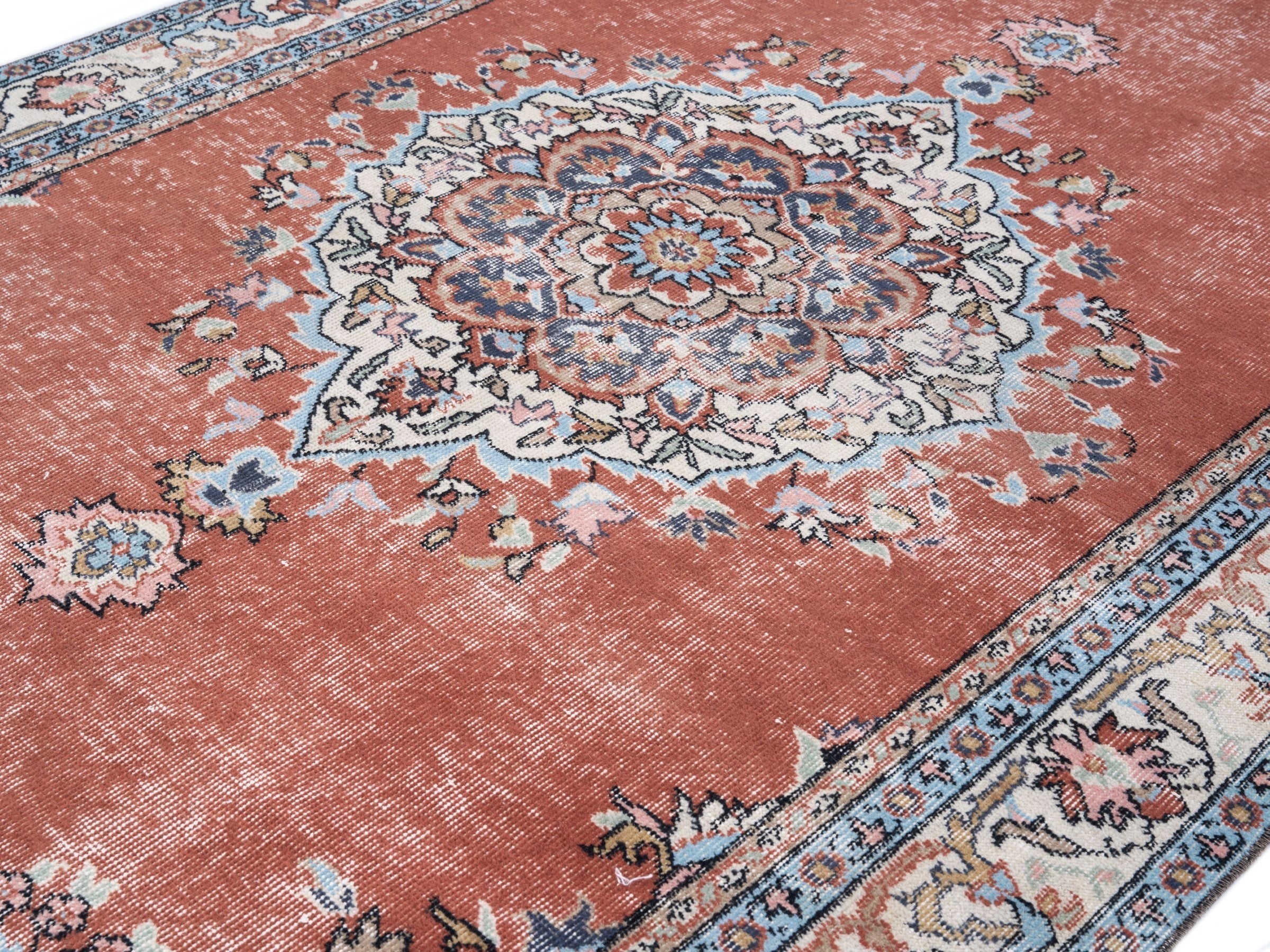 Turkish Isparta area rug in terracotta and off-white, view 5 of 10