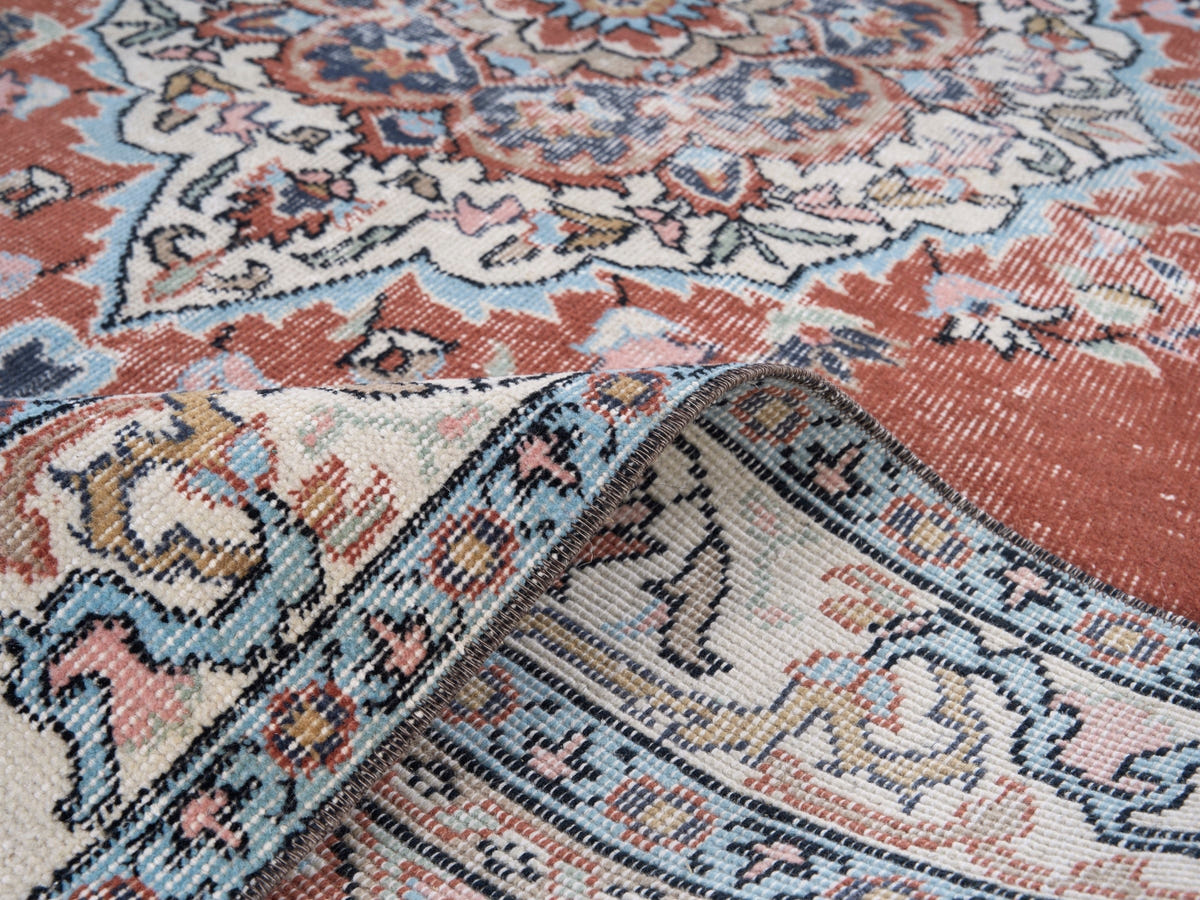 8594, Turkish Isparta Area Rug