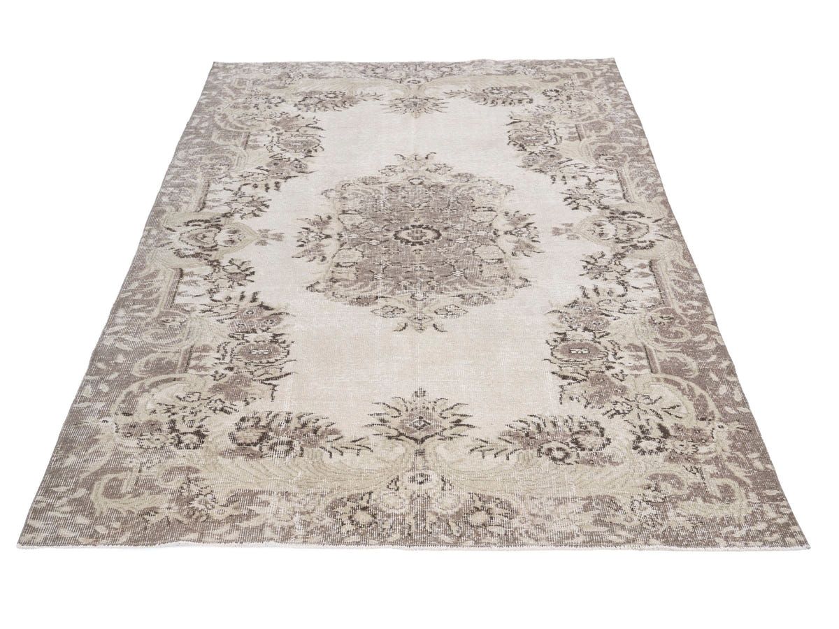 8577, Turkish Isparta Area Rug