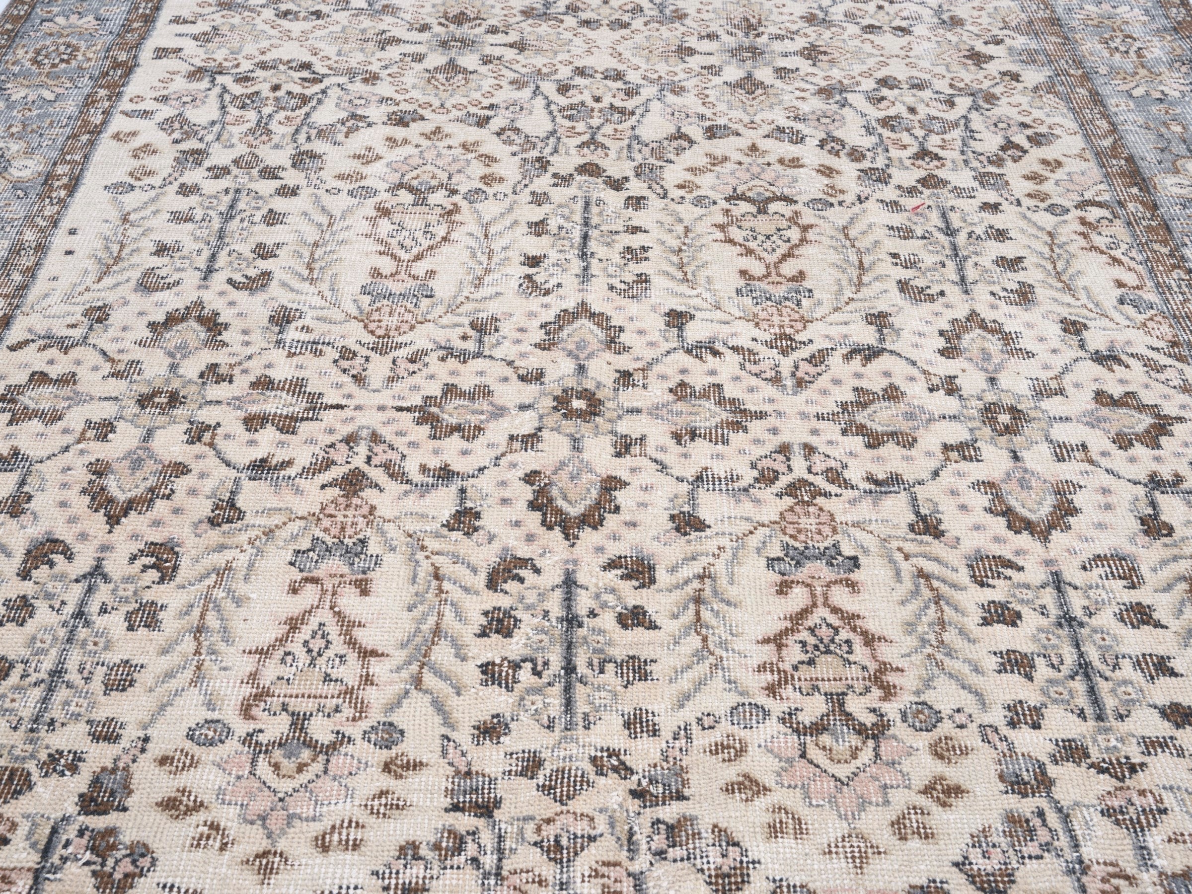 Turkish Isparta area rug in ivory and stone, view 4 of 10