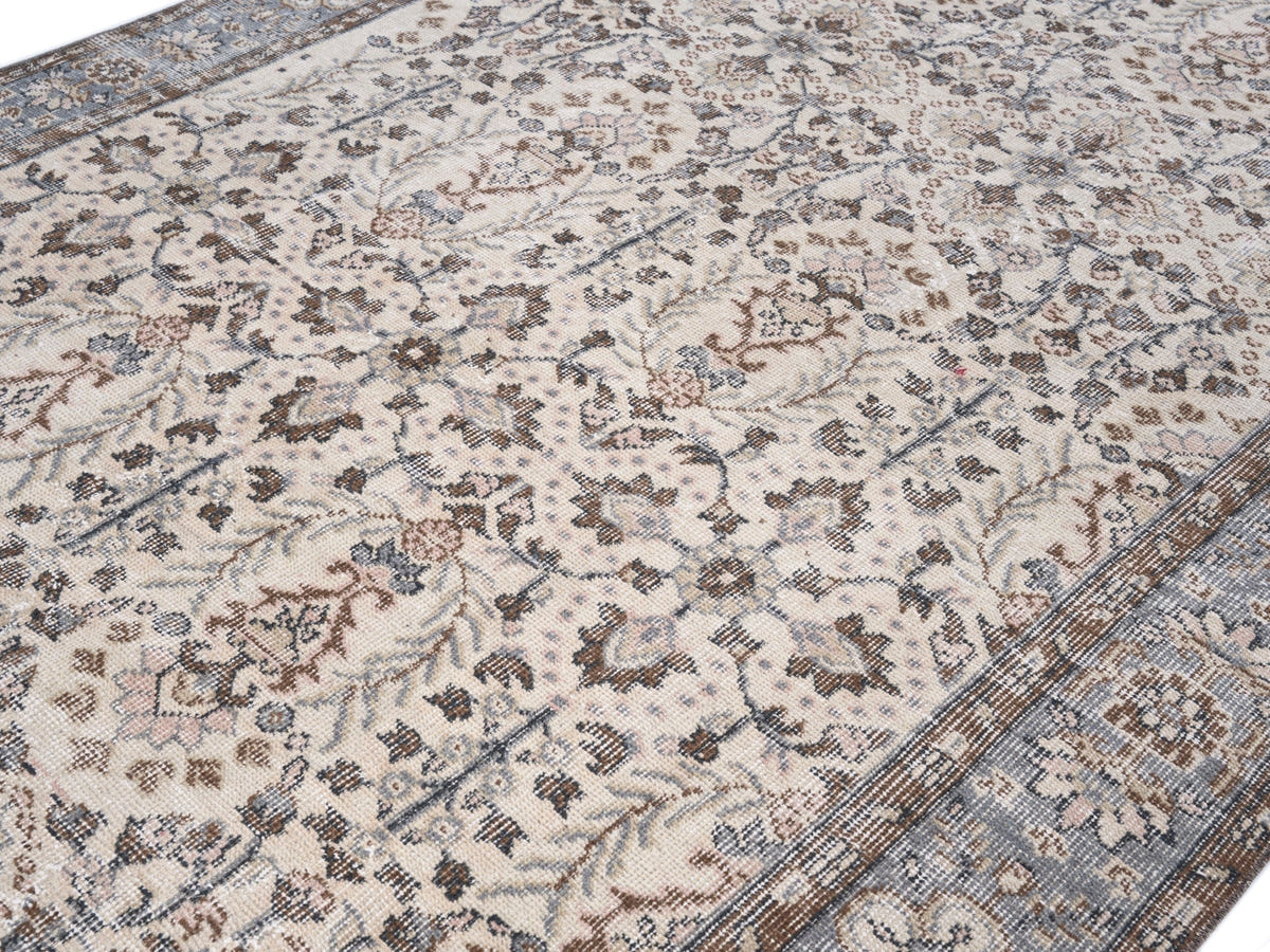 8571, Turkish Isparta Area Rug