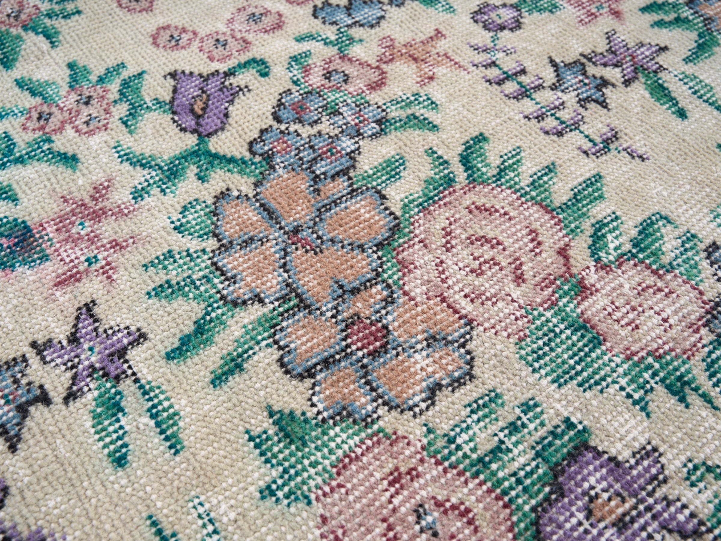 Turkish Isparta area rug in ivory and dusty rose, view 7 of 10