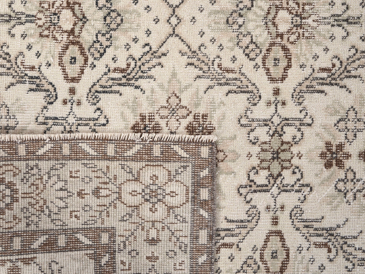8605, Turkish Isparta Area Rug