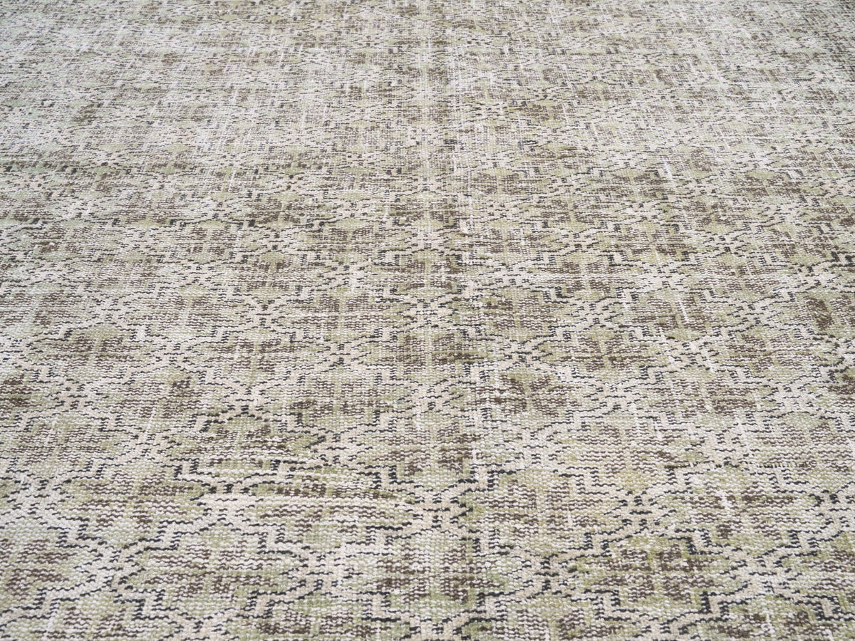 8603, Turkish Manisa Area Rug