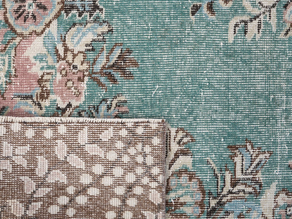 8598, Turkish Isparta Area Rug