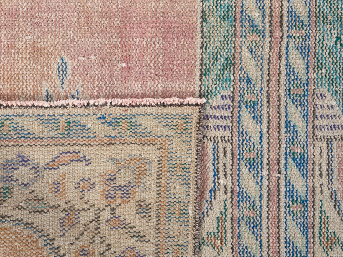 8585, Turkish Isparta Runner Rug