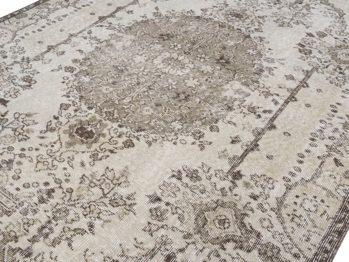 8581, Turkish Isparta Area Rug