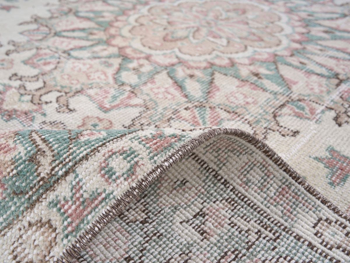 8569, Turkish Isparta Area Rug