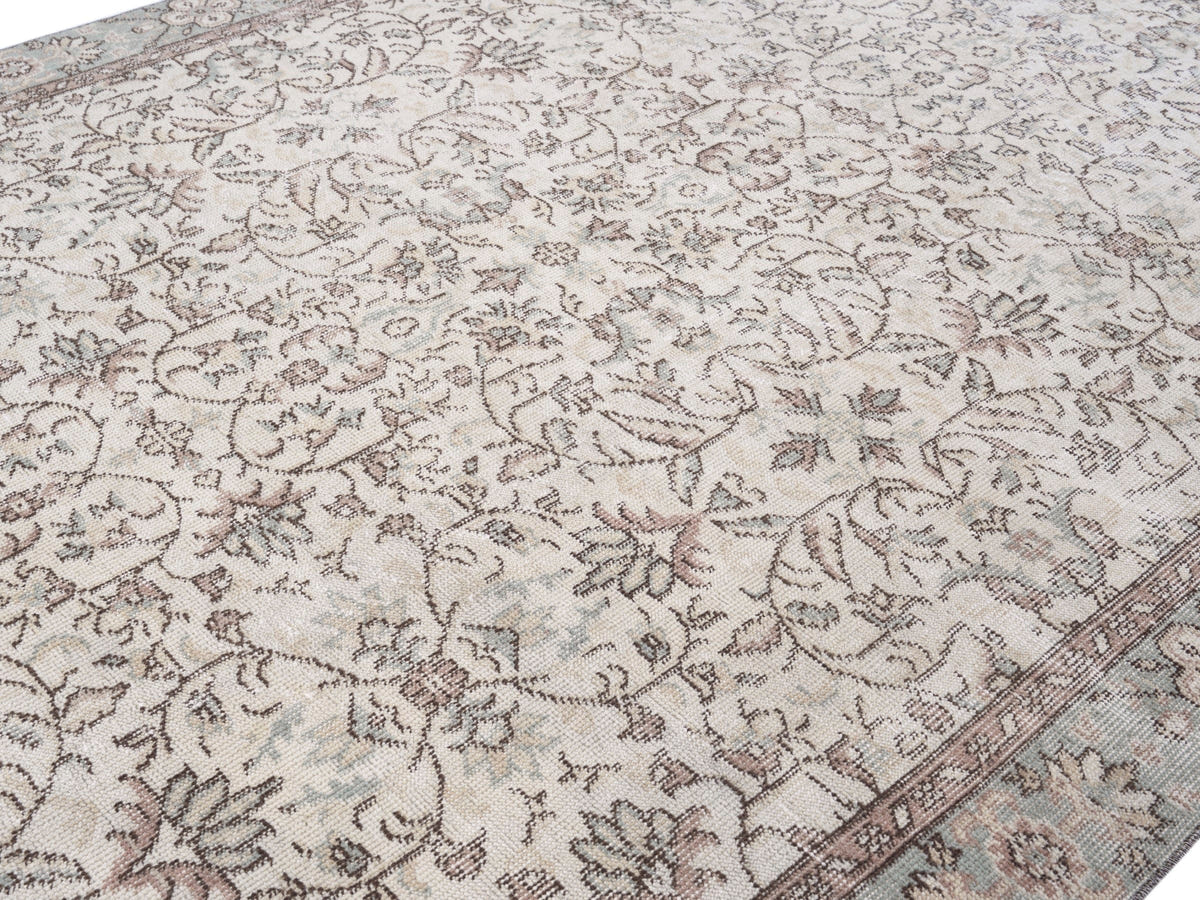 8555, Turkish Isparta Area Rug