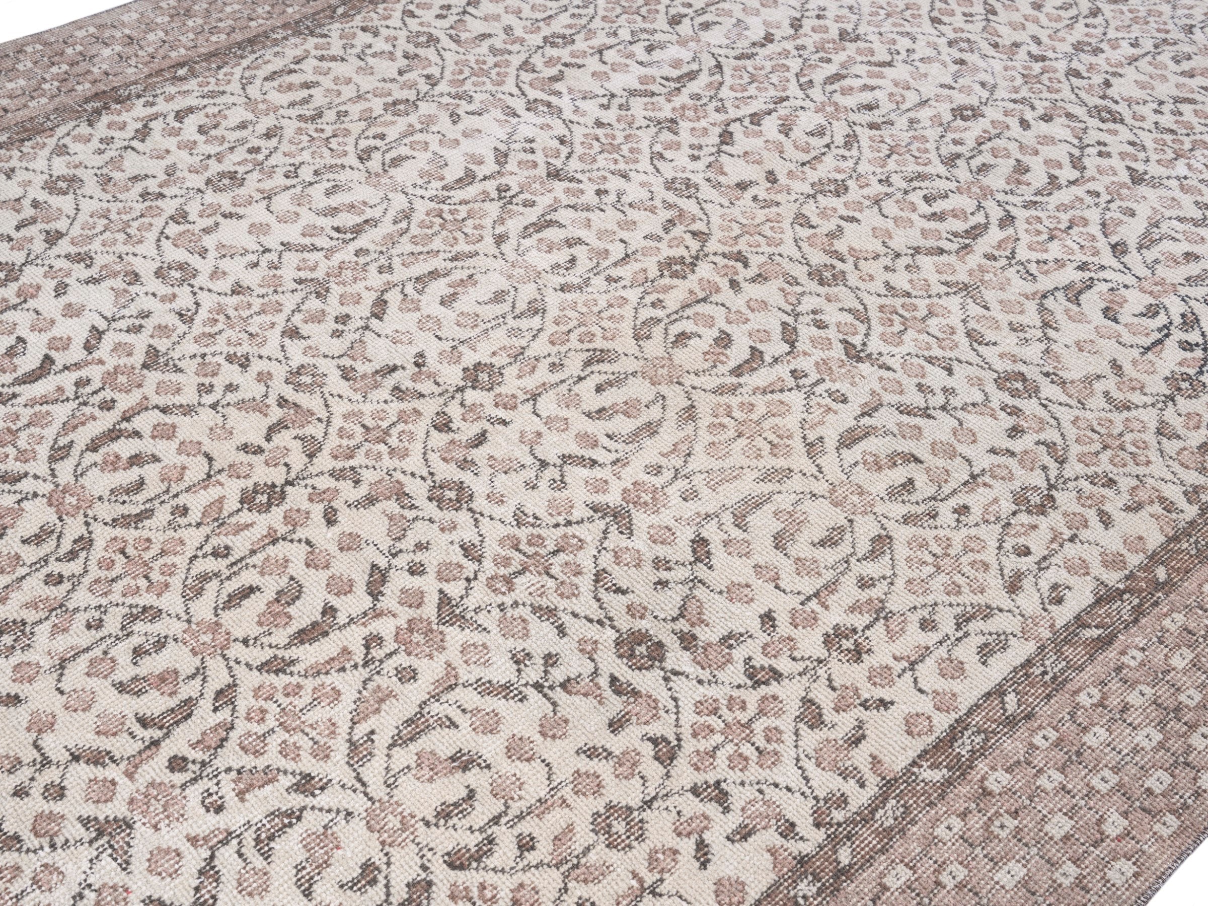 Turkish Isparta area rug in ivory and greige, view 5 of 10