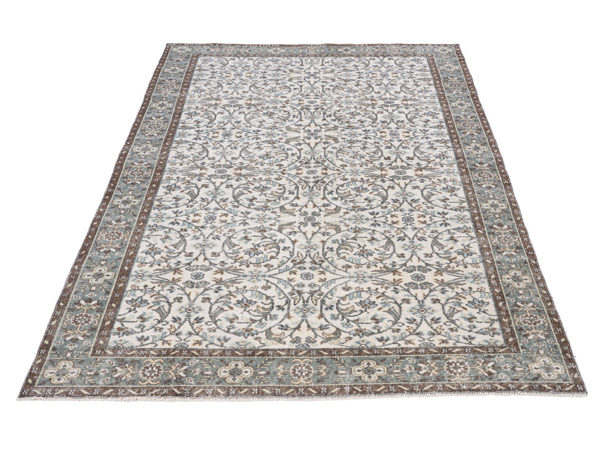 8539, Turkish Isparta Area Rug