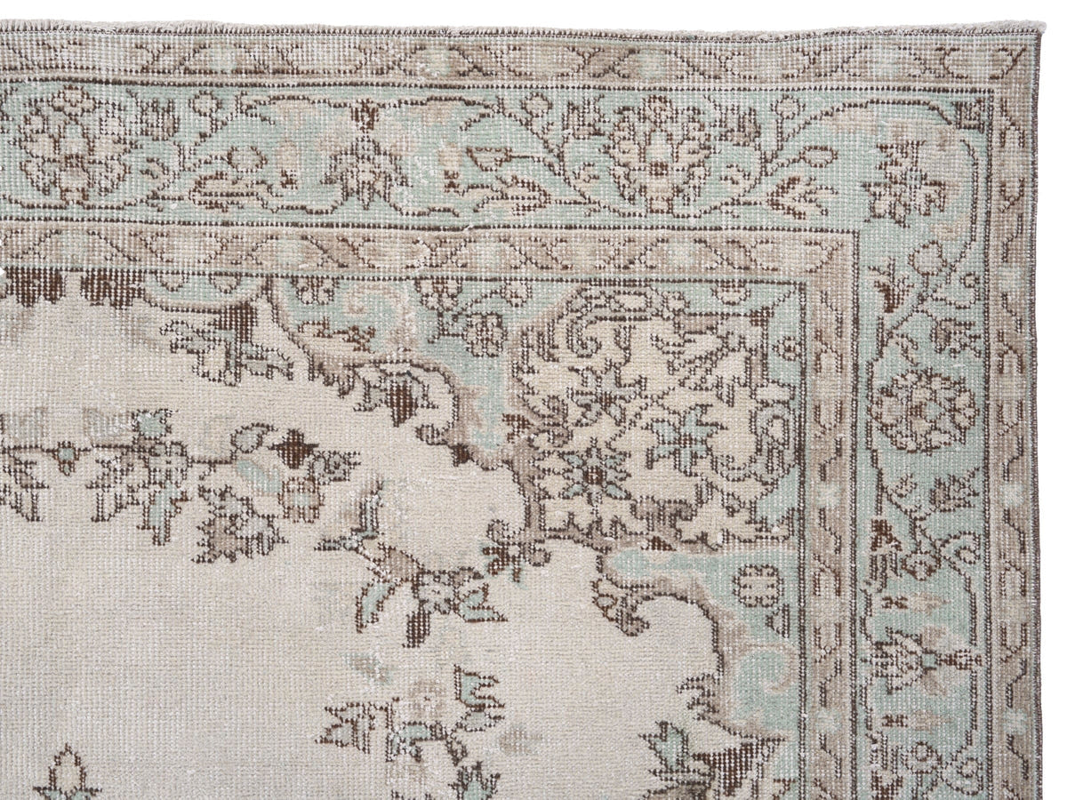 8527, Turkish Isparta Area Rug