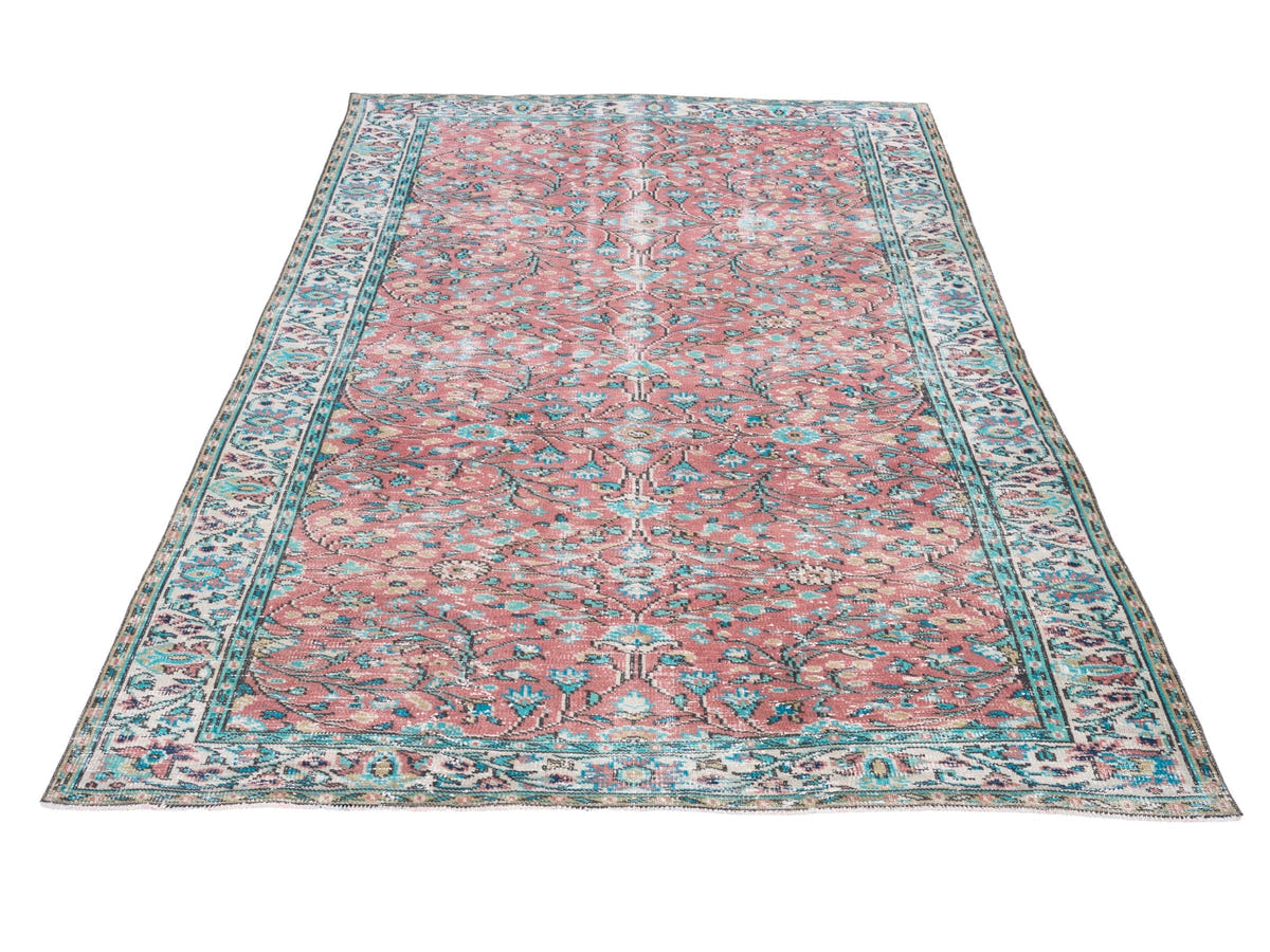 8526, Turkish Manisa Area Rug