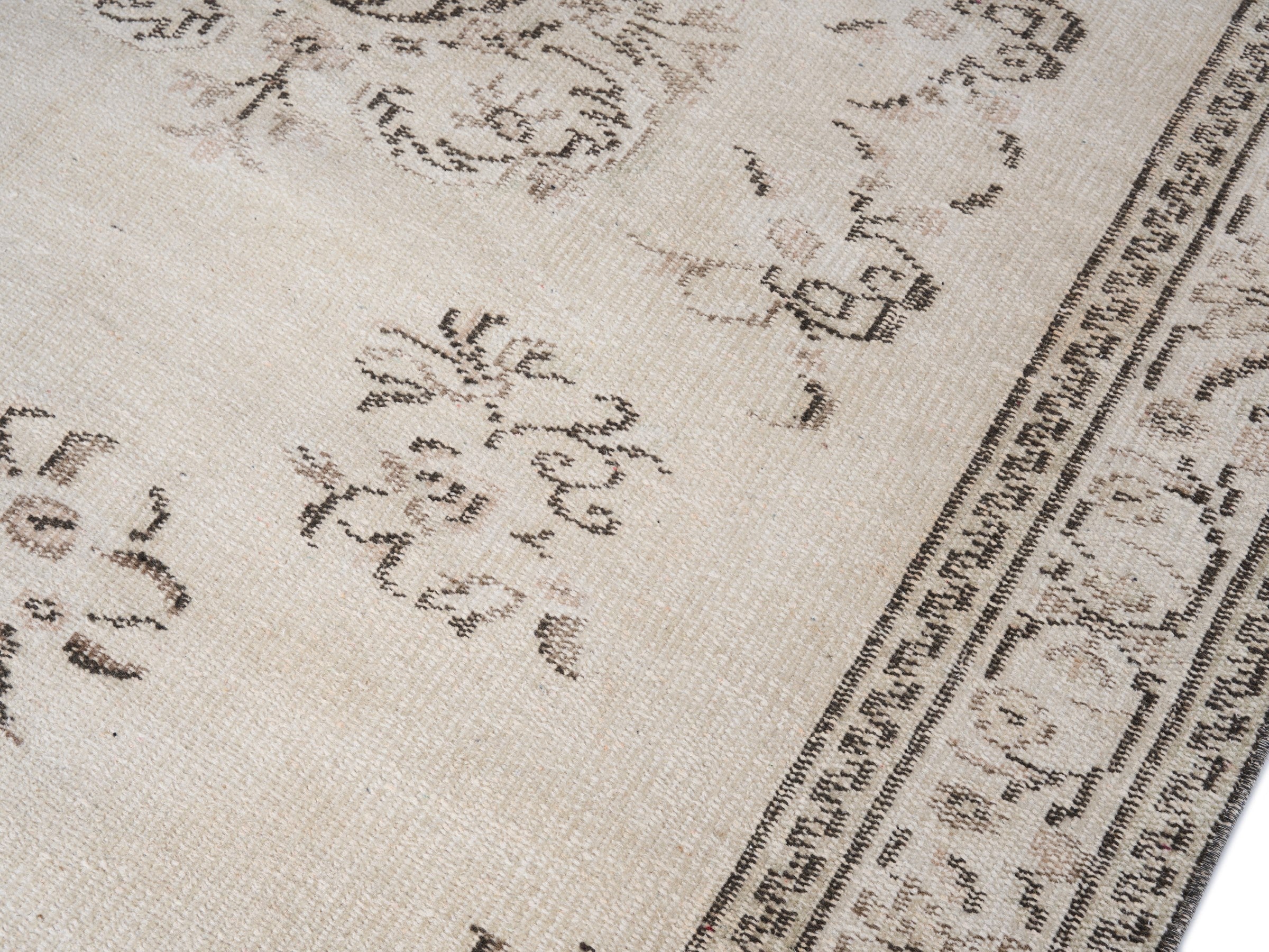 Turkish Manisa area rug in ivory and greige, view 5 of 10