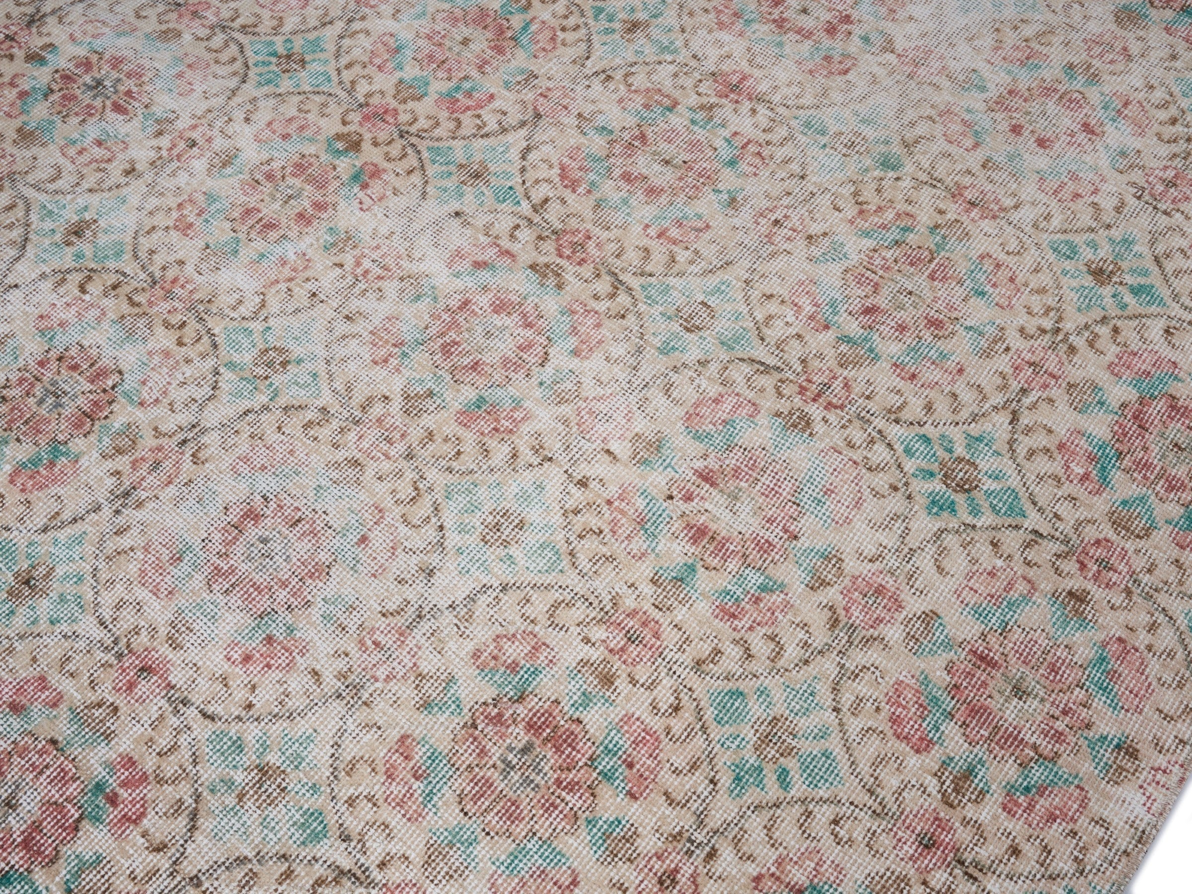 Turkish Isparta area rug in off-white and faded red, view 5 of 10