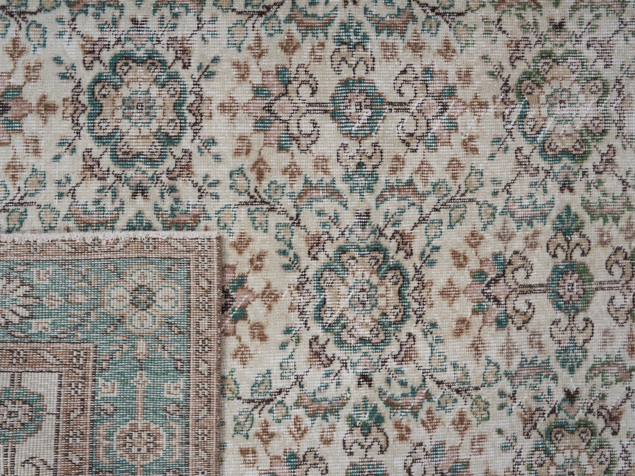 Turkish Isparta area rug in ivory and teal, view 10 of 10