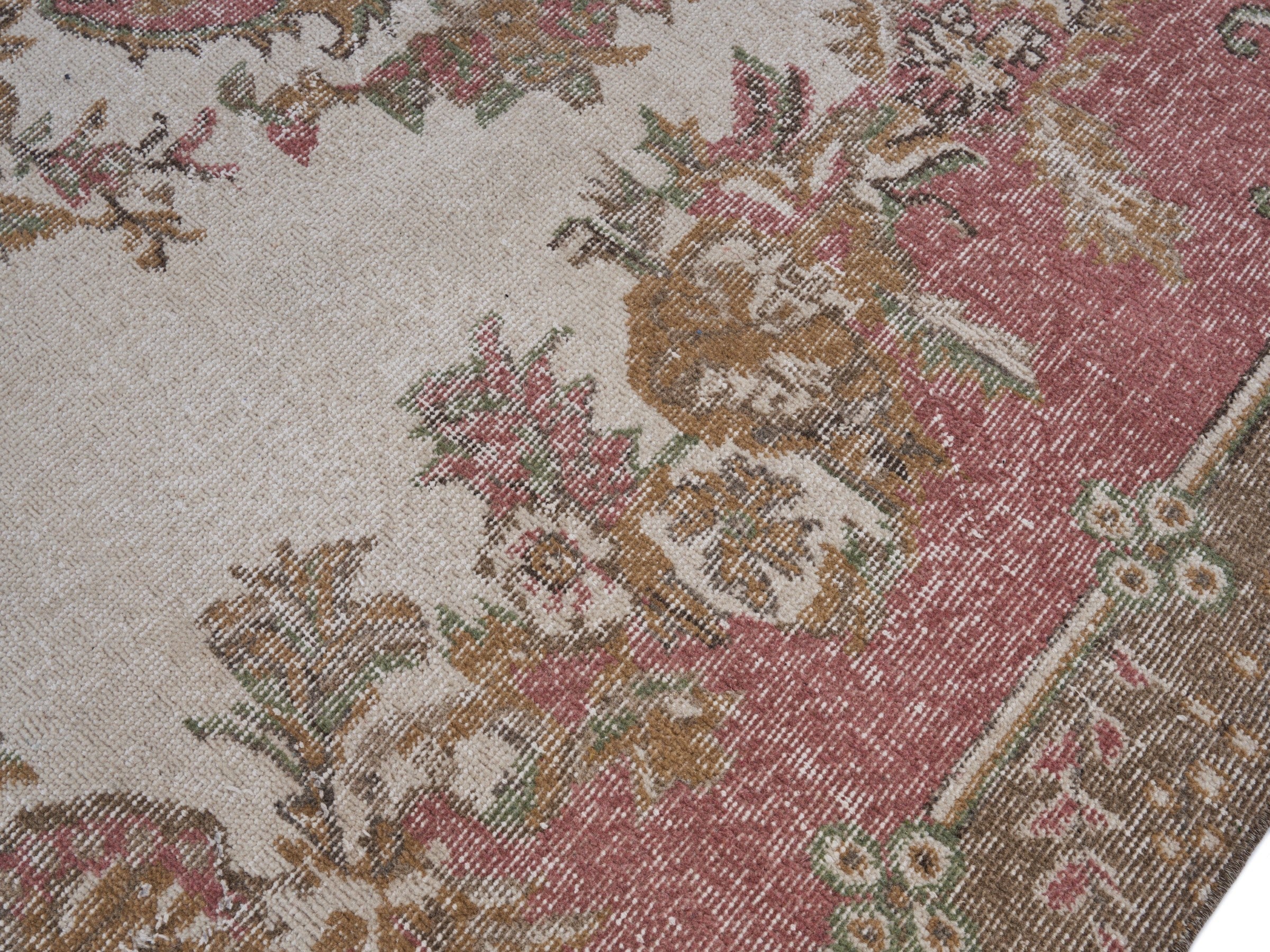 Turkish Isparta area rug in cream and rose, view 5 of 10