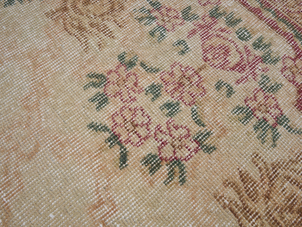 8124, Turkish Isparta Area Rug