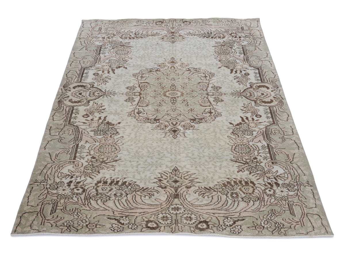 8033, Turkish Isparta Area Rug