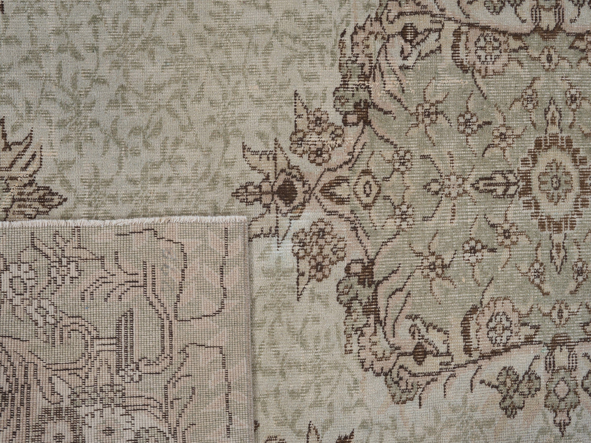 8033, Turkish Isparta Area Rug