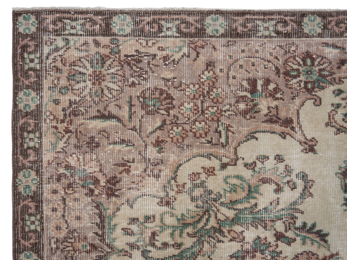 8070, Turkish Isparta Area Rug