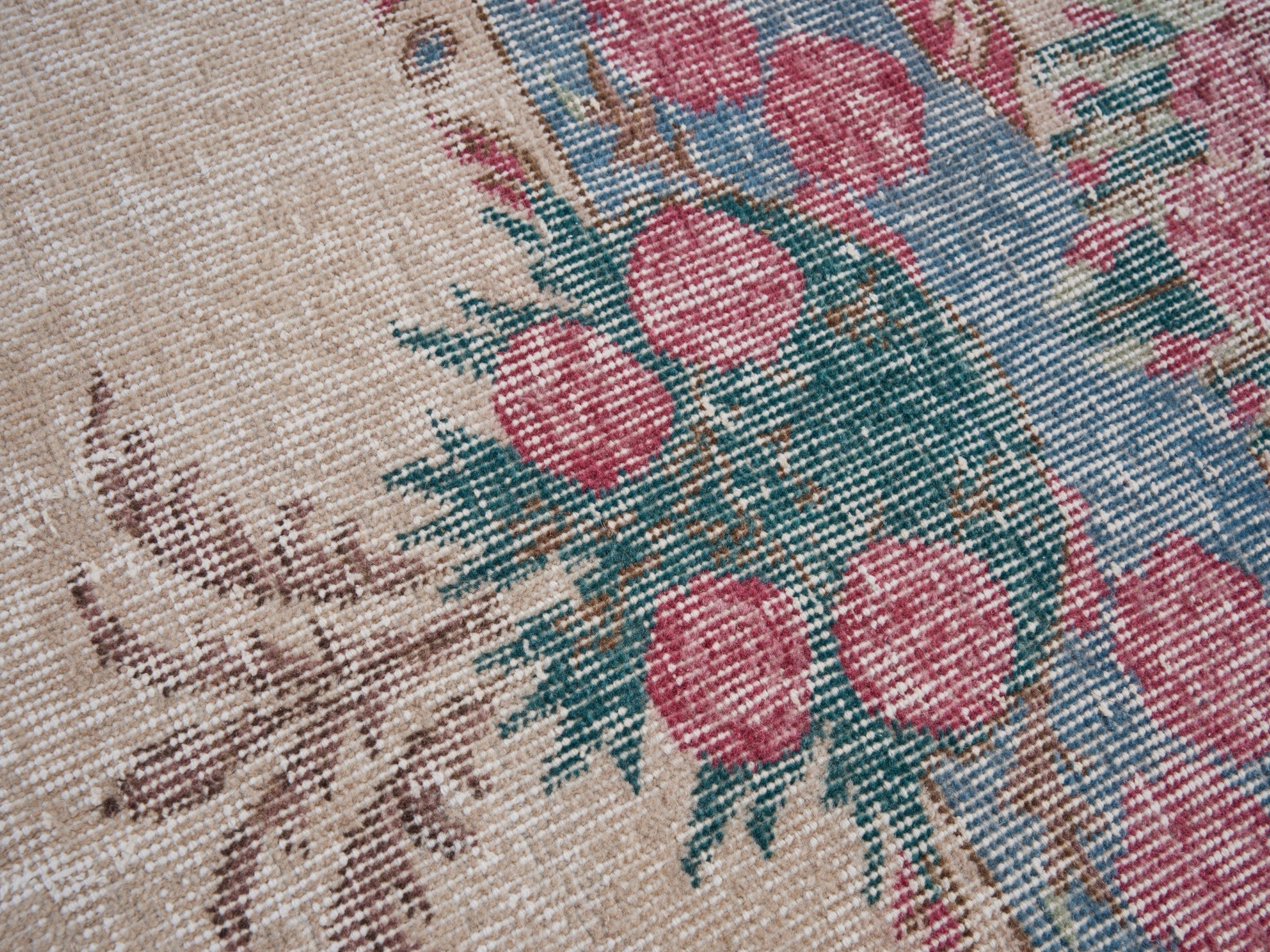 Turkish Isparta area rug in cream and faded red, view 7 of 10
