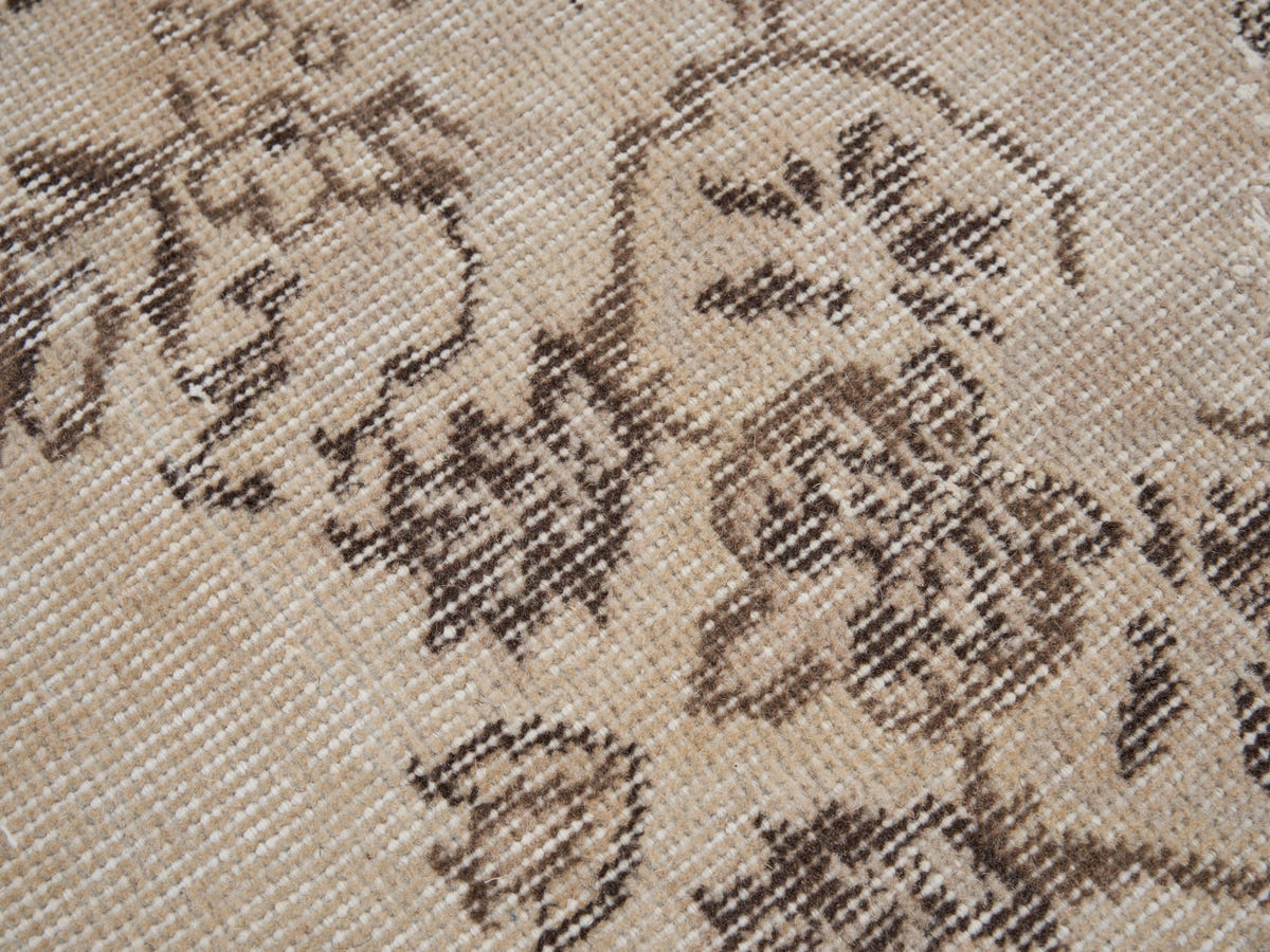 8203, Turkish Isparta Area Rug