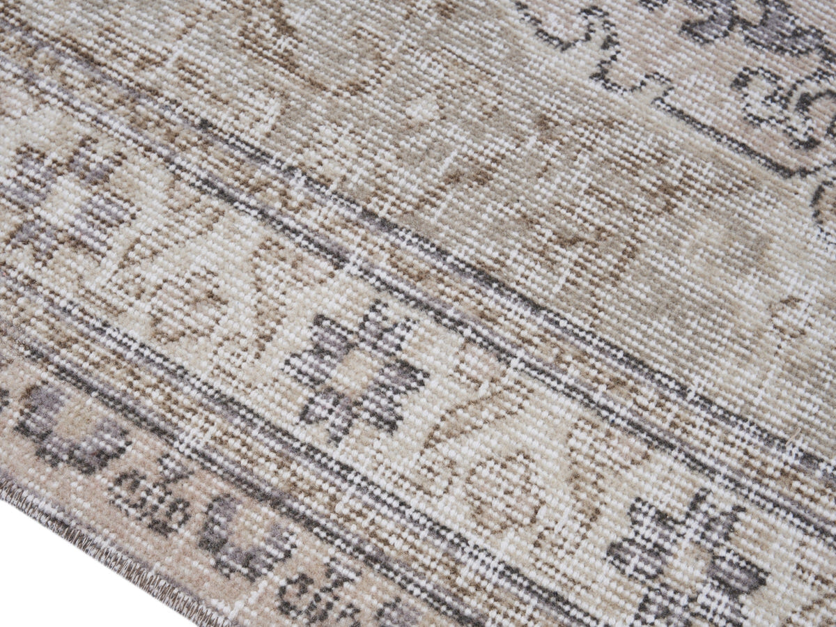 8183, Turkish Isparta Area Rug