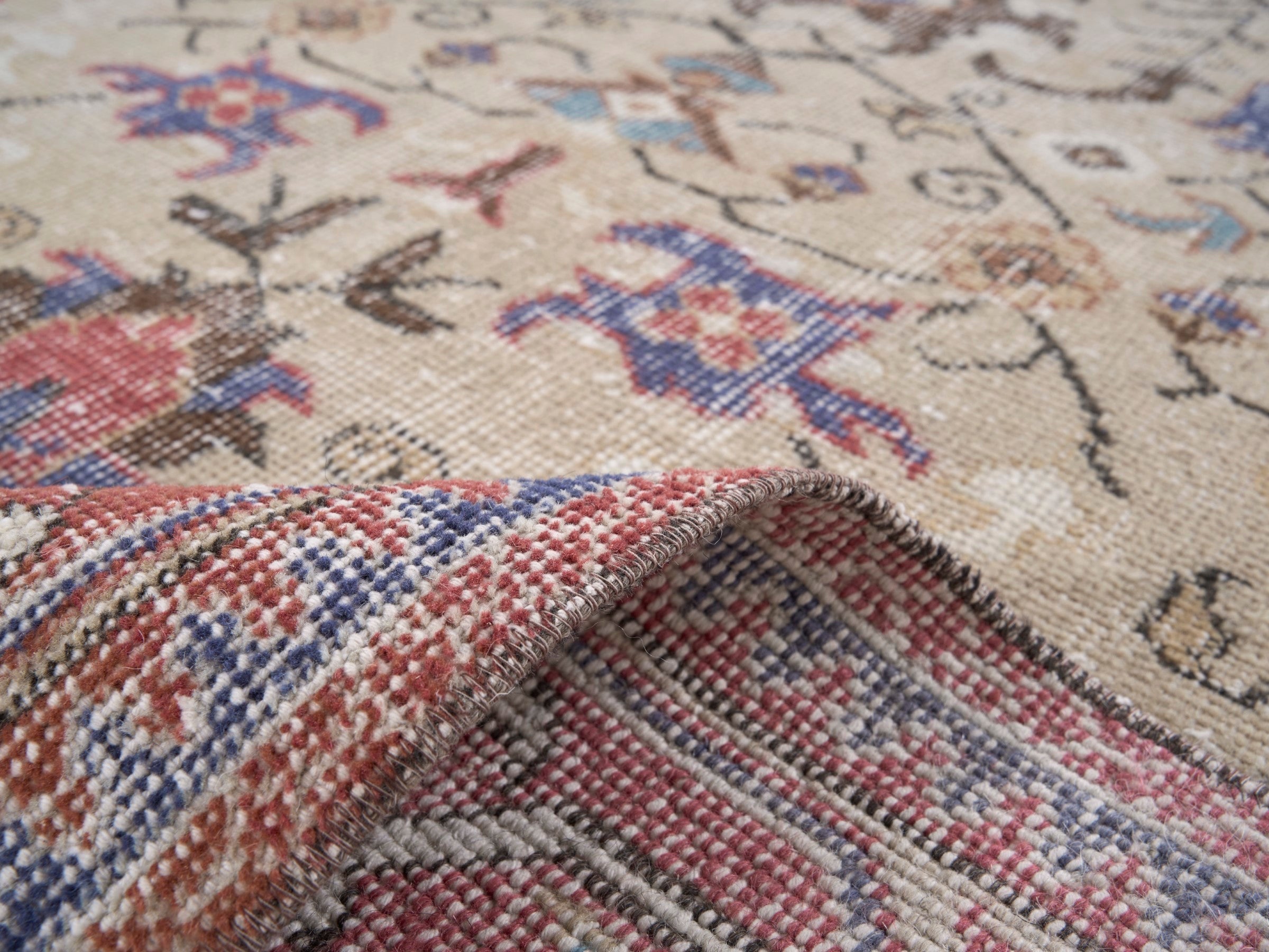 Turkish Isparta area rug in cream and terracotta, view 9 of 10