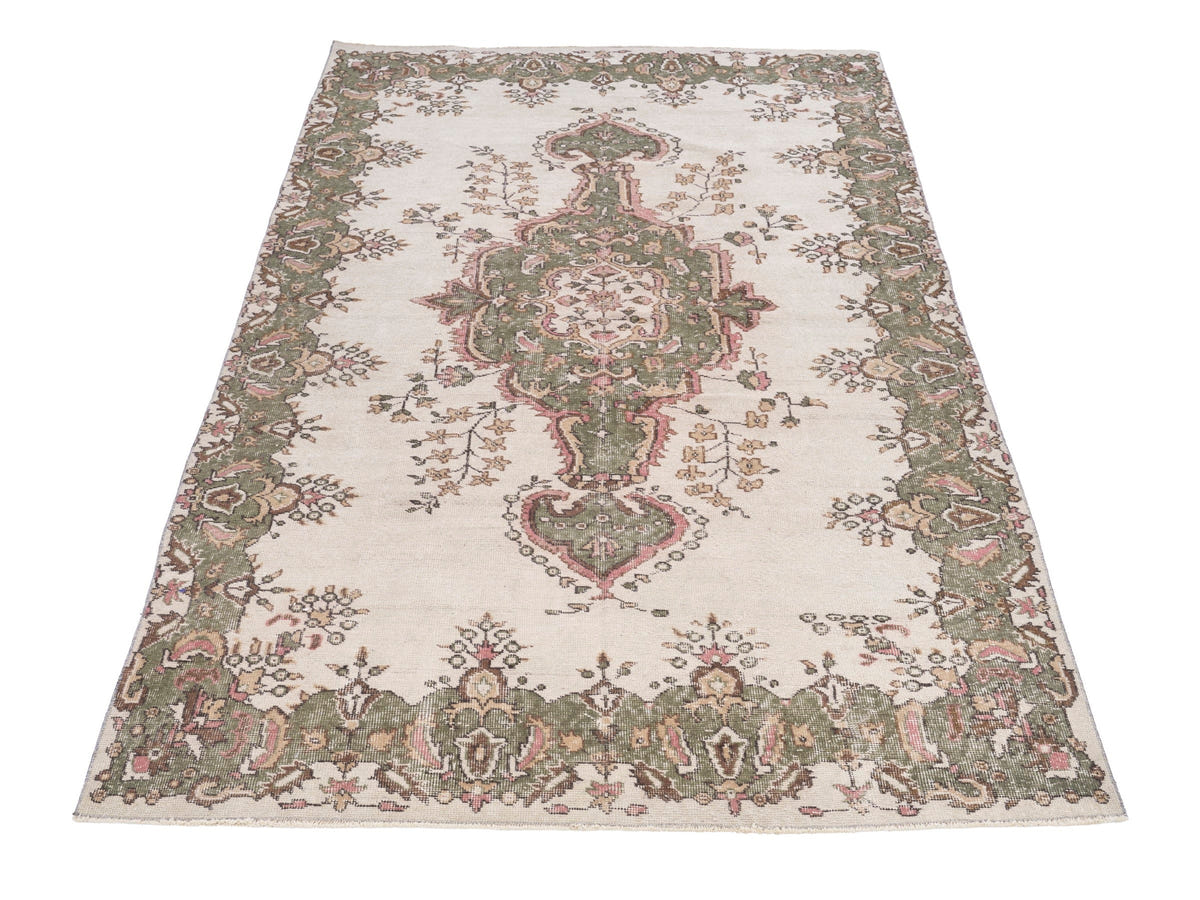 8509, Turkish Isparta Area Rug