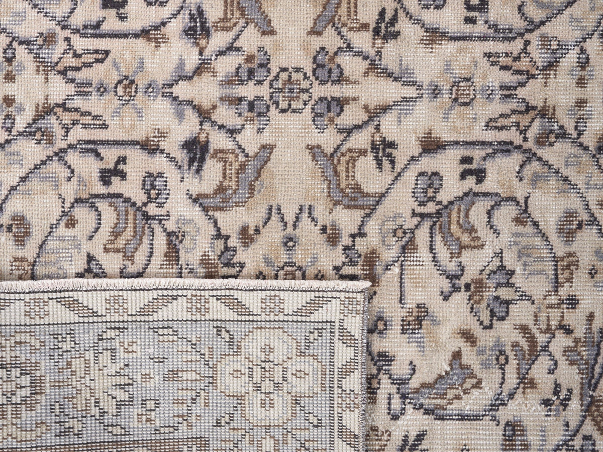 8502, Turkish Isparta Area Rug