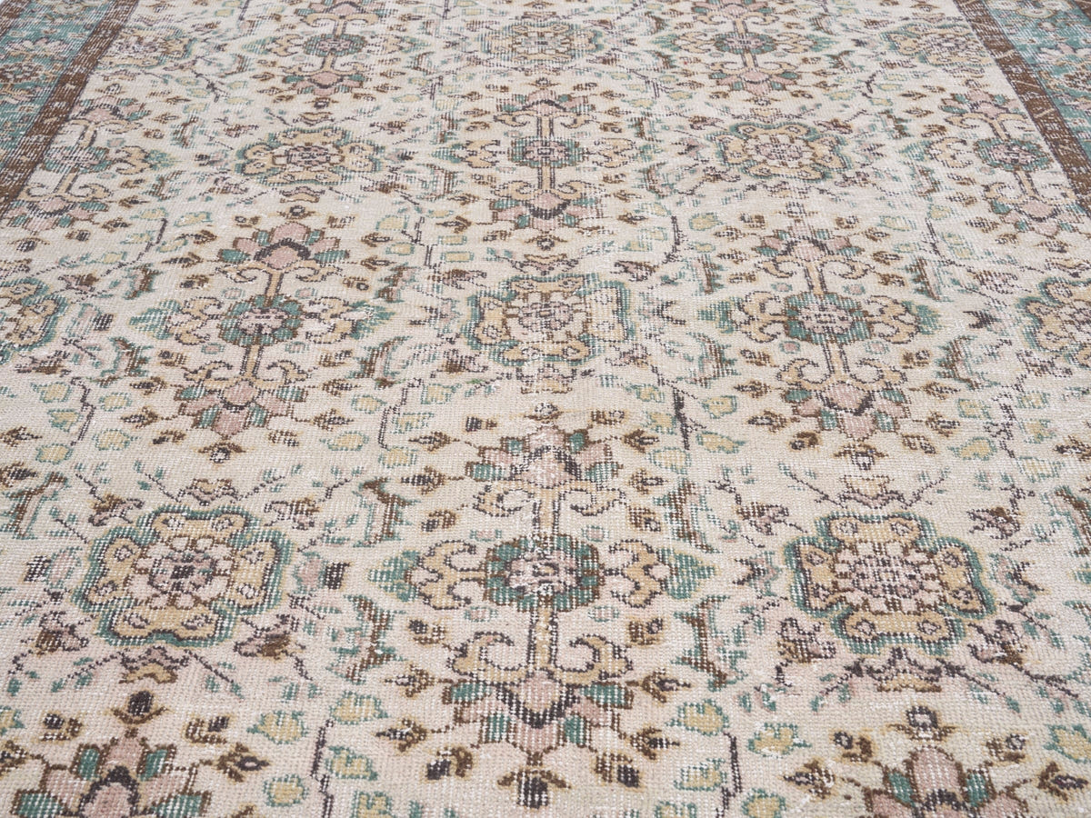 8494, Turkish Isparta Area Rug