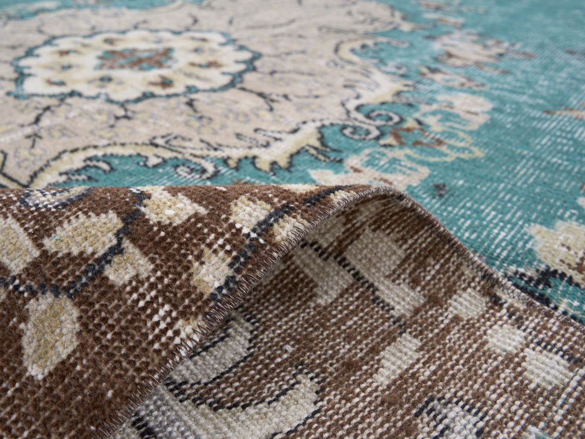 8488, Turkish Isparta Area Rug