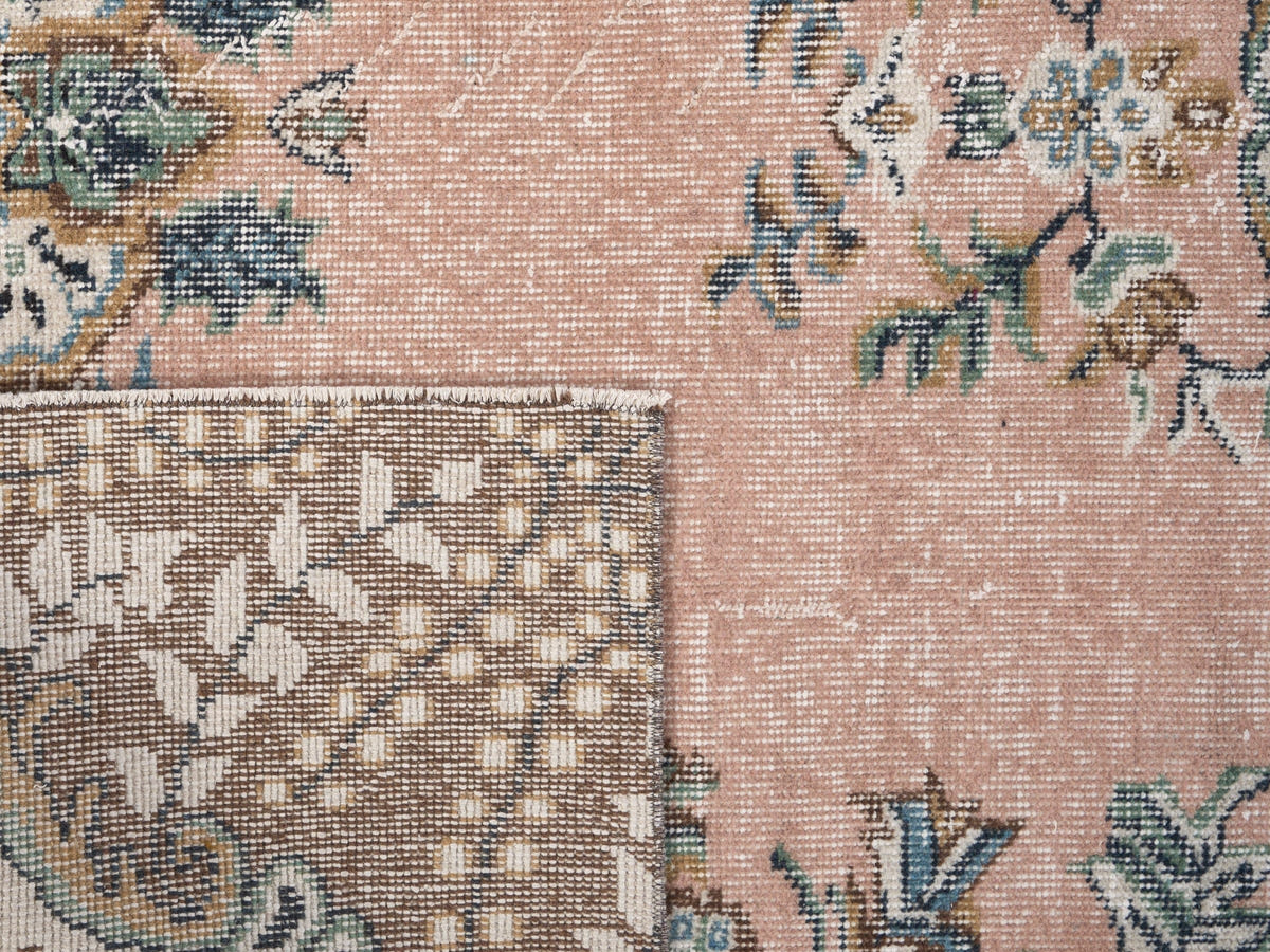 8482, Turkish Isparta Area Rug