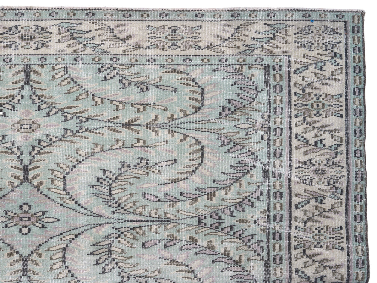 8474, Turkish Manisa Area Rug