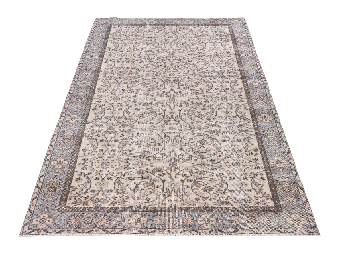 8466, Turkish Isparta Area Rug
