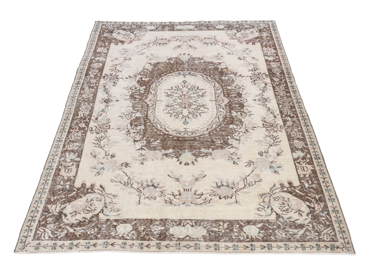 8465, Turkish Isparta Area Rug