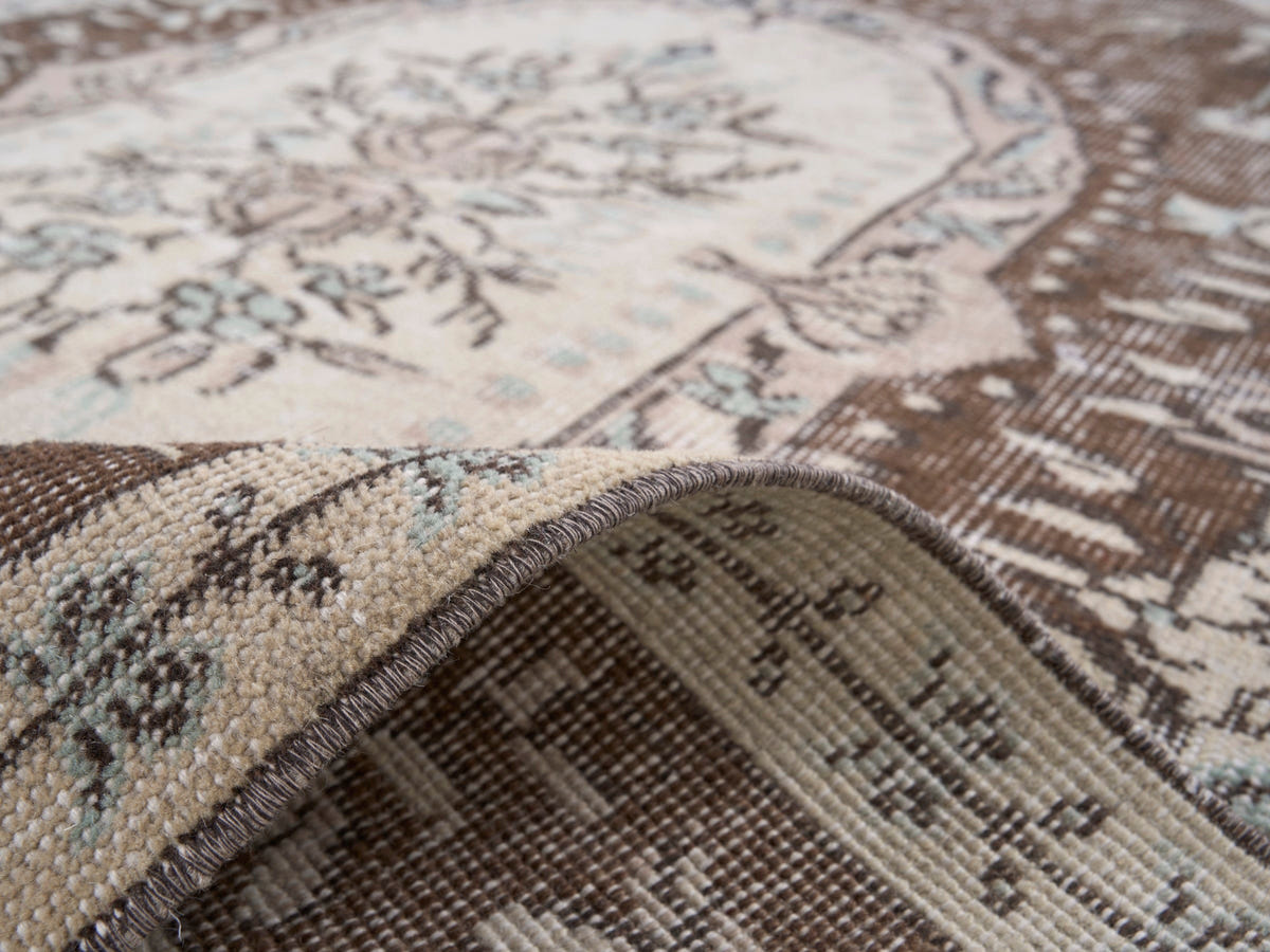 8465, Turkish Isparta Area Rug