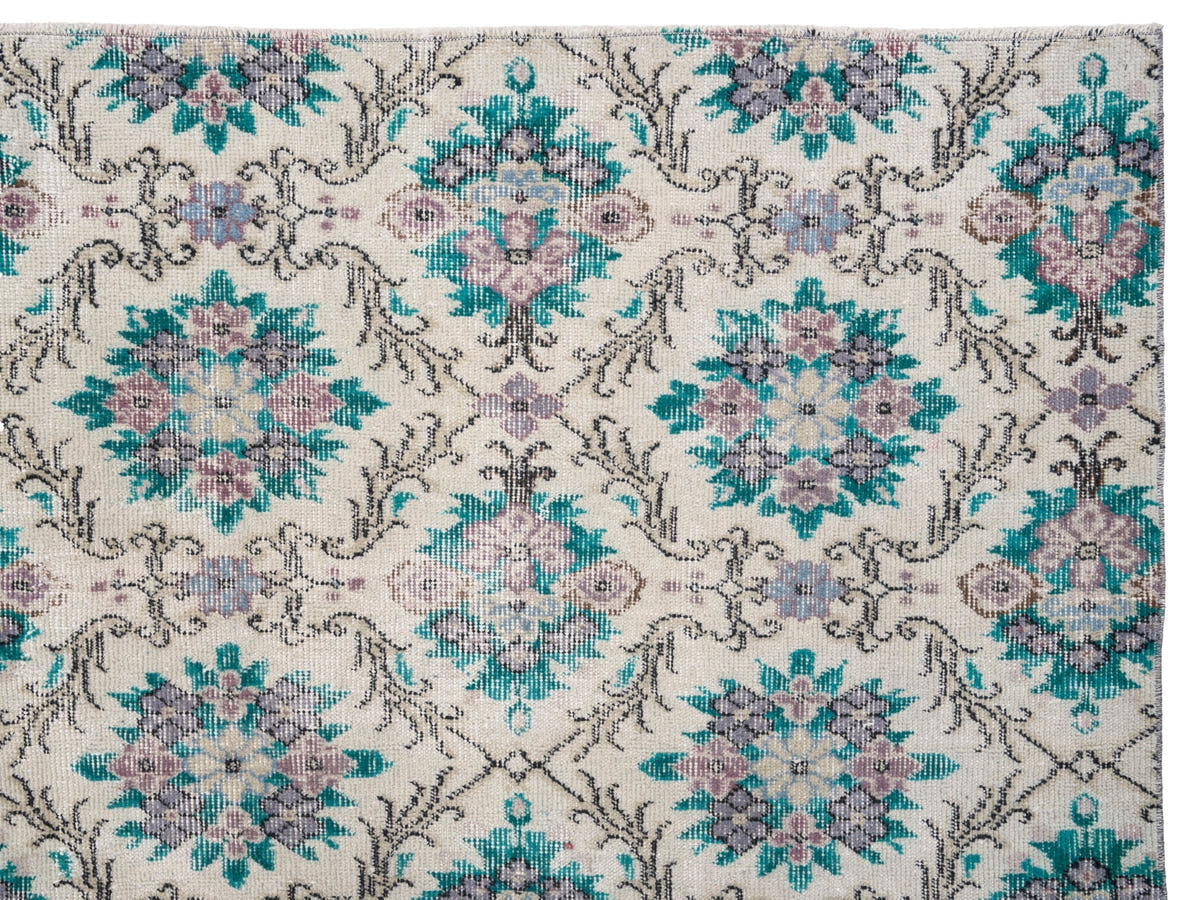8460, Turkish Isparta Area Rug