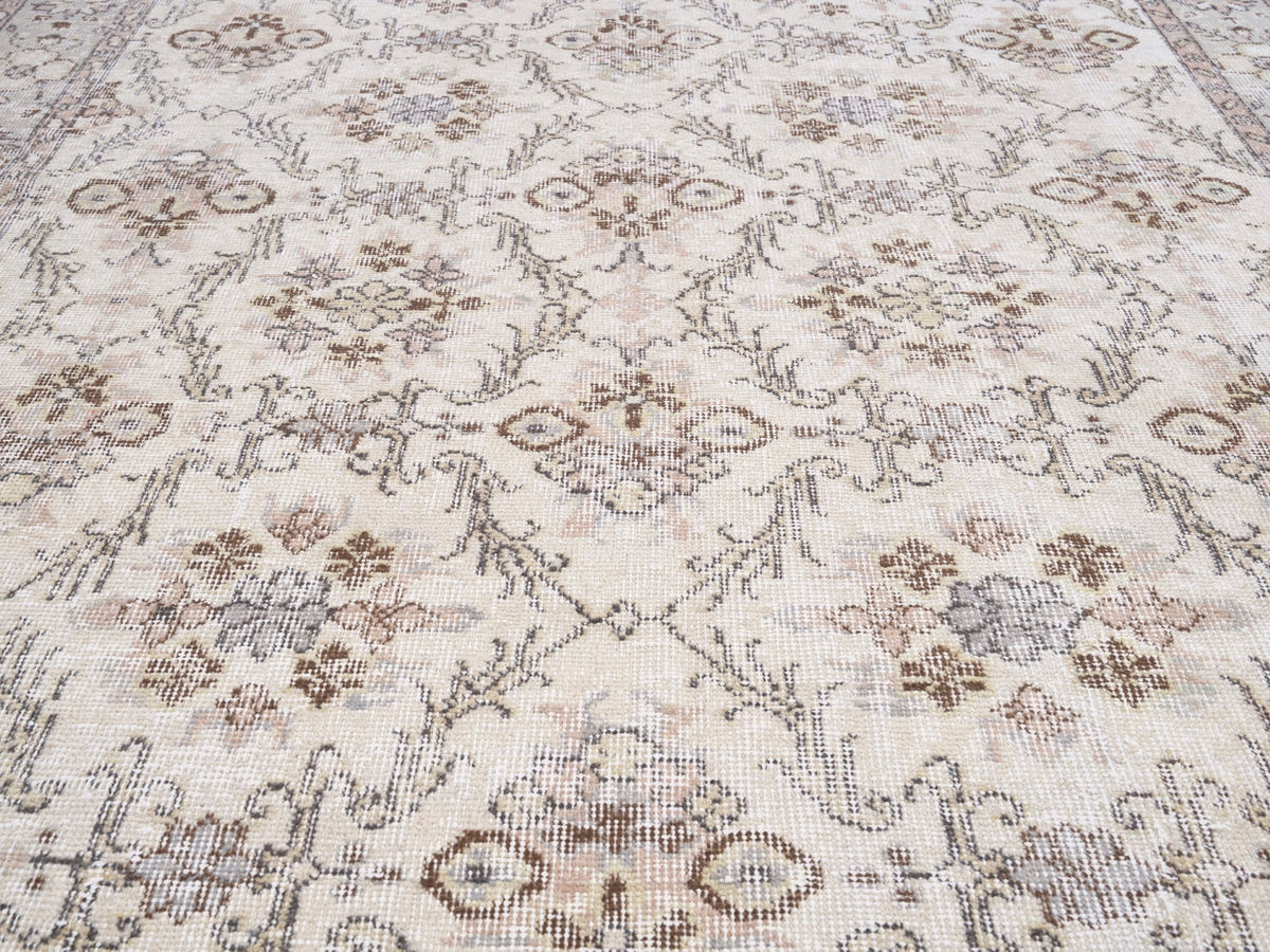 8451, Turkish Isparta Area Rug