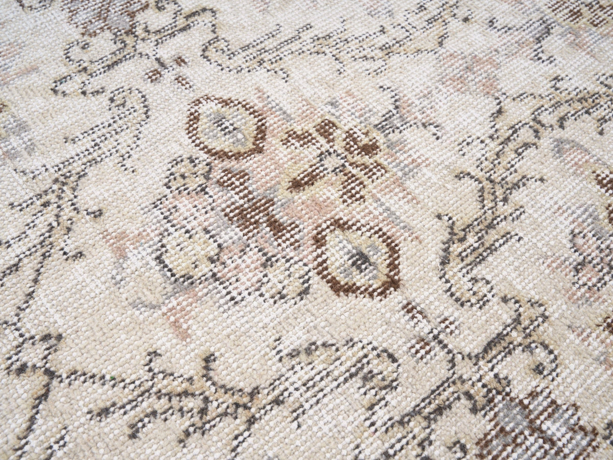 8451, Turkish Isparta Area Rug
