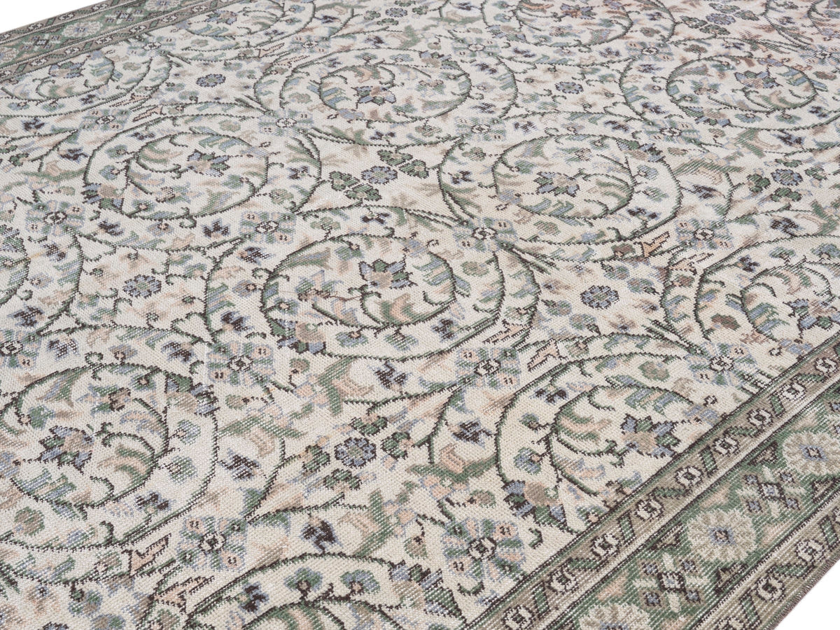 8449, Turkish Isparta Area Rug