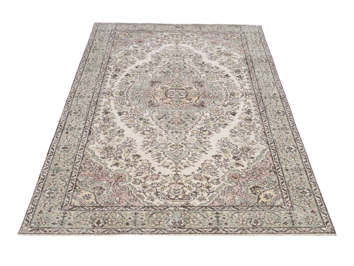 8514, Turkish Isparta Area Rug