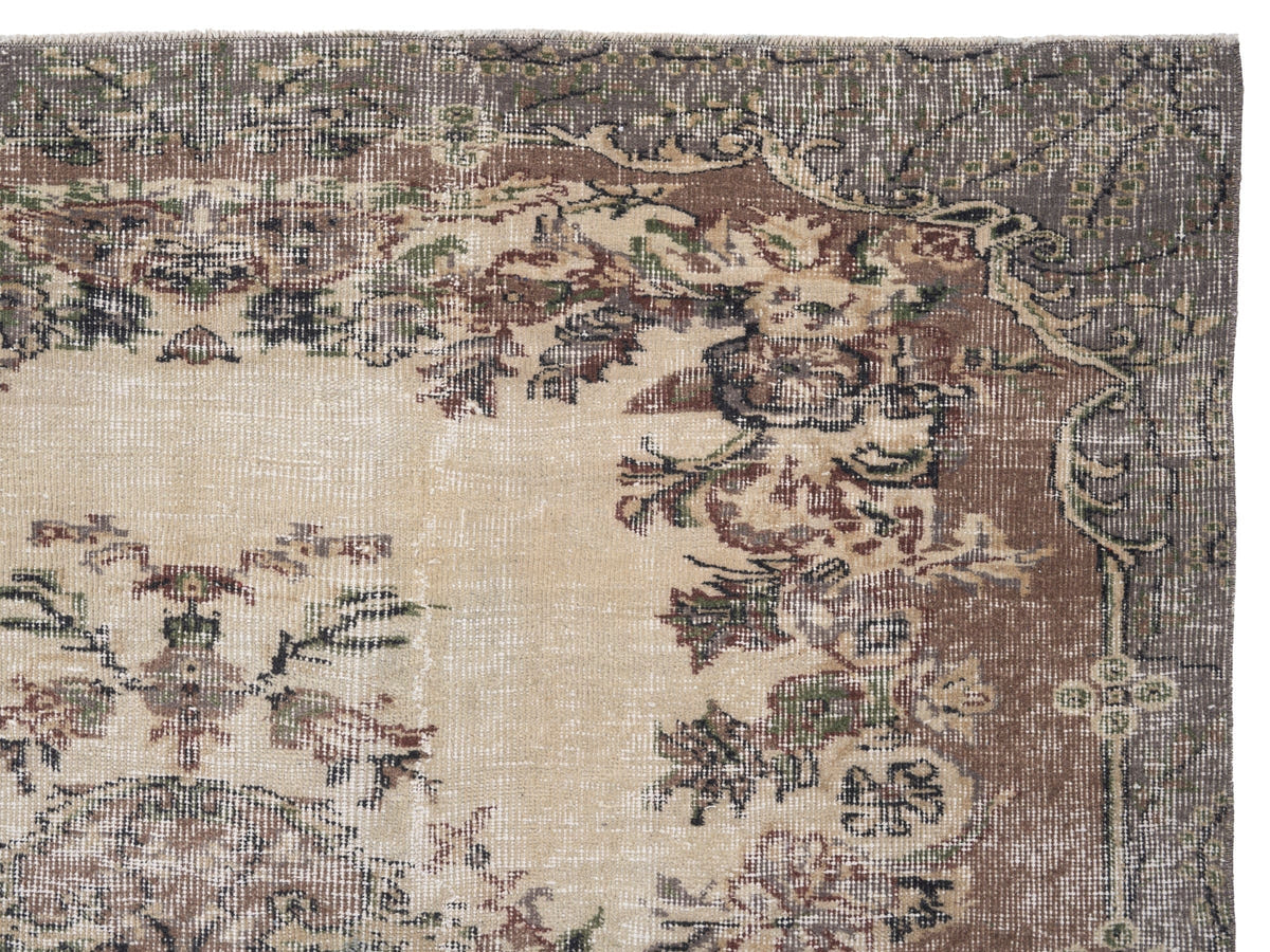 8512, Turkish Isparta Area Rug
