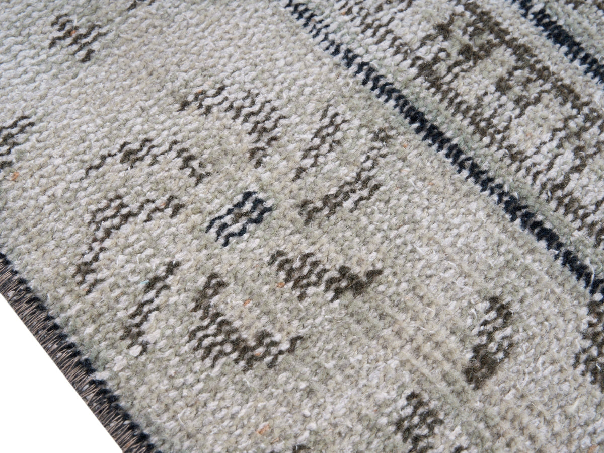 8648, Turkish Manisa Area Rug