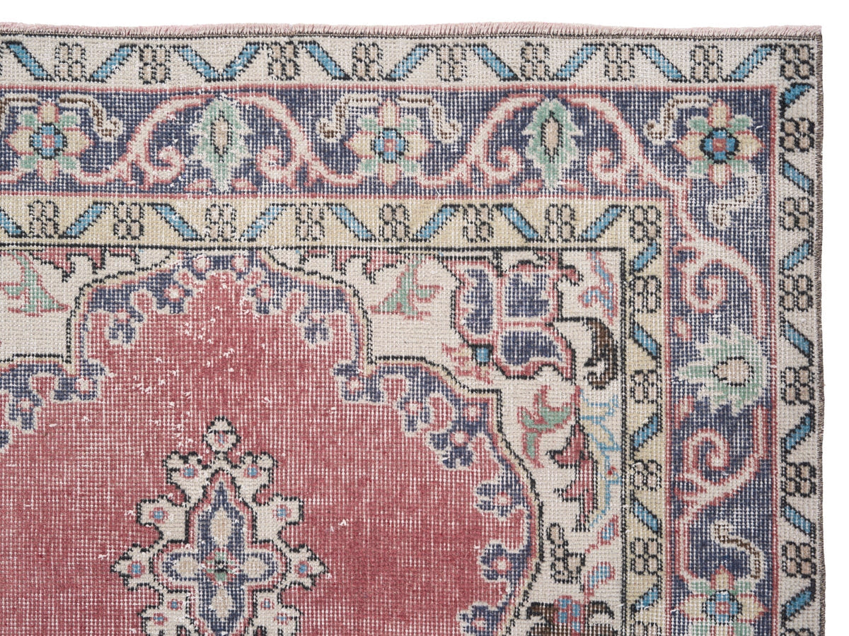 8868, Turkish Isparta Area Rug
