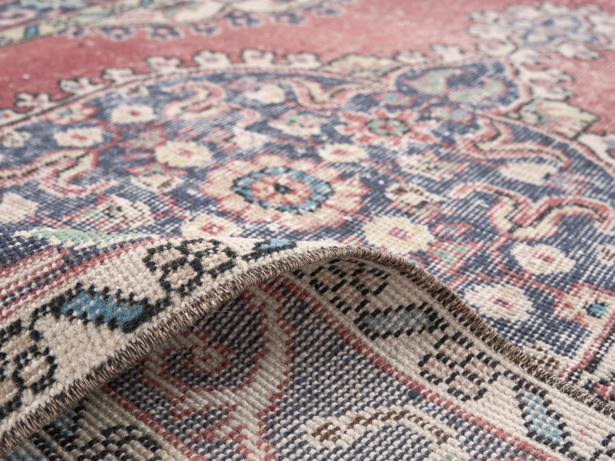 8868, Turkish Isparta Area Rug